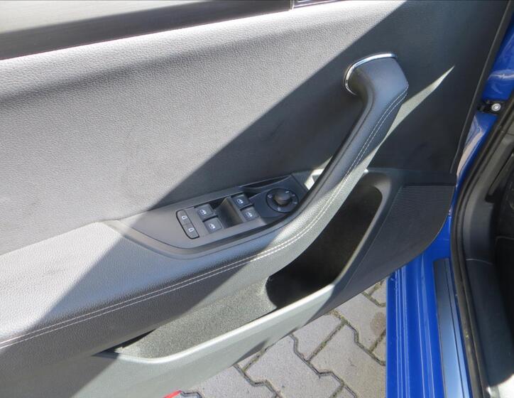 Škoda Superb 12