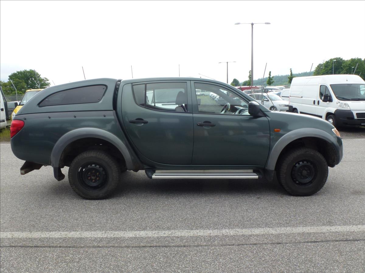 Mitsubishi L200