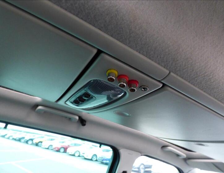 Ford Galaxy 41