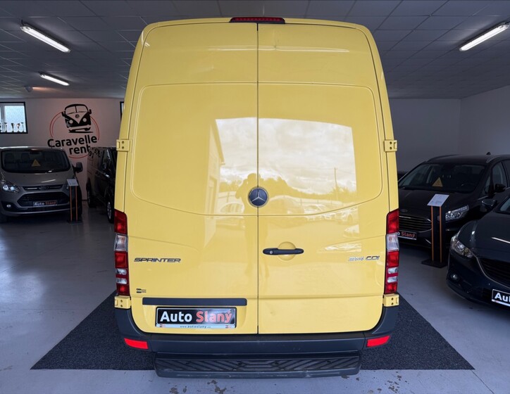 Mercedes-Benz Sprinter 8