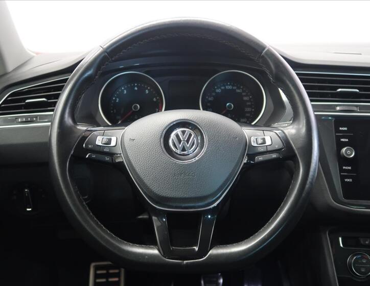 Volkswagen Tiguan 17