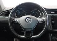 Volkswagen Tiguan 17