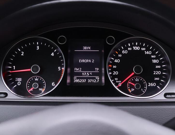 Volkswagen Passat 22