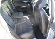 Volvo XC60 11