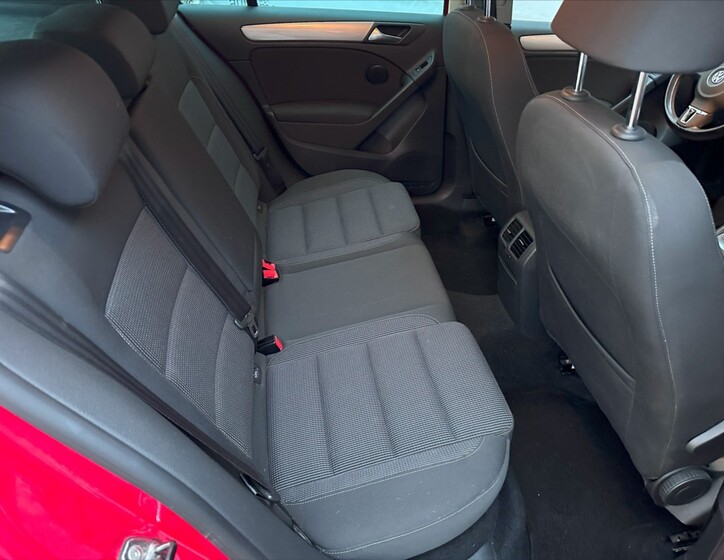 Volkswagen Golf 14