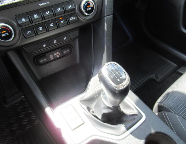 KIA Sportage 14
