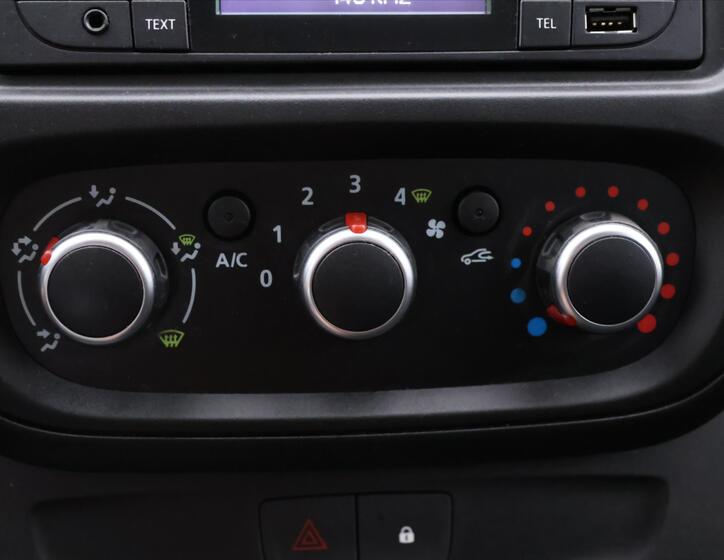 Renault Trafic 20