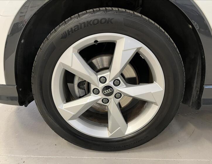Audi Q3 33