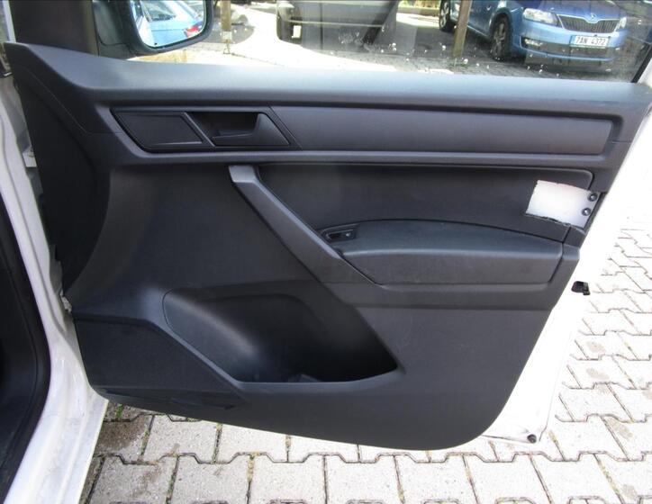 Volkswagen Caddy 16