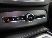 Volvo XC90 33