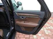 Volvo V90 21