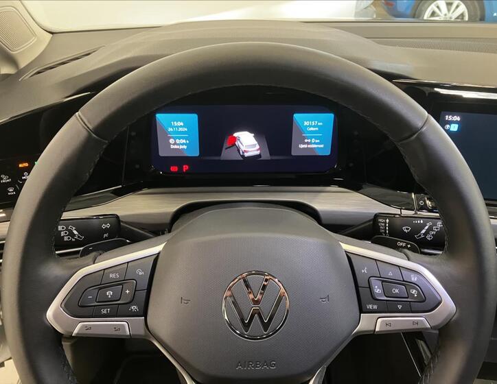 Volkswagen Golf 12