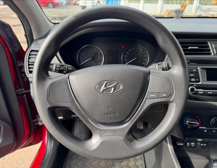 Hyundai i20 14