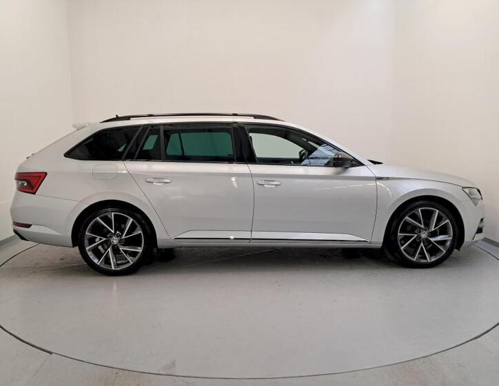 Škoda Superb 7