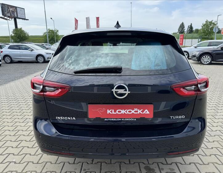 Opel Insignia 5