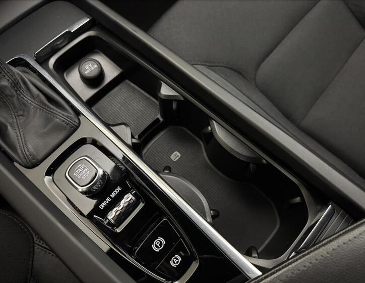 Volvo XC60 24