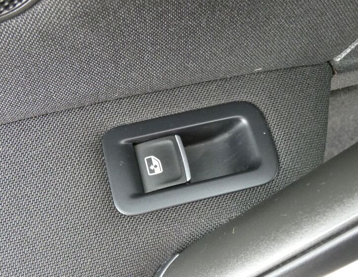 Volkswagen Golf 30
