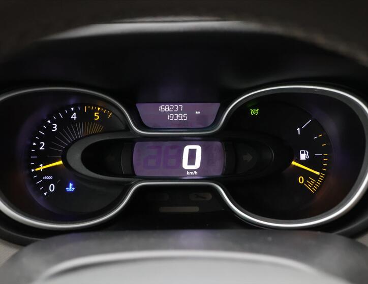 Renault Trafic 19