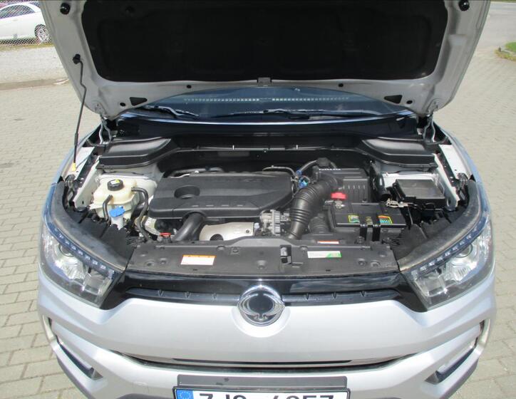 SsangYong Tivoli 25
