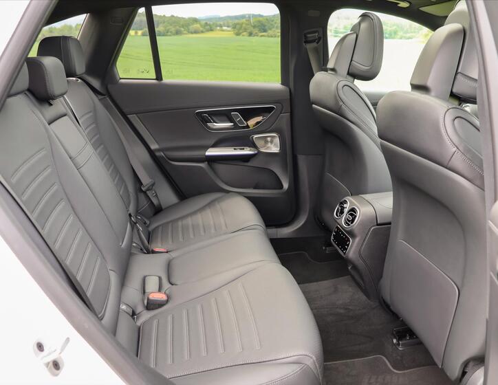Mercedes-Benz GLC 17