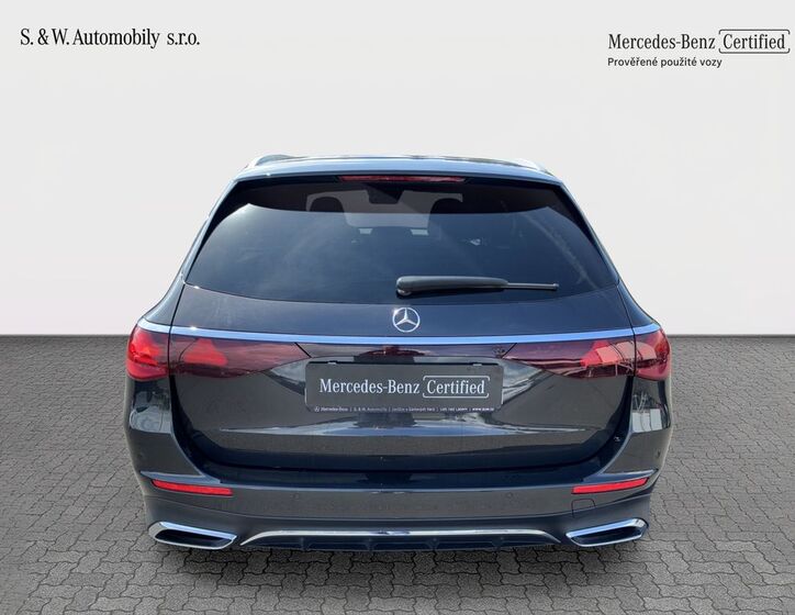 Mercedes-Benz Třídy E 9
