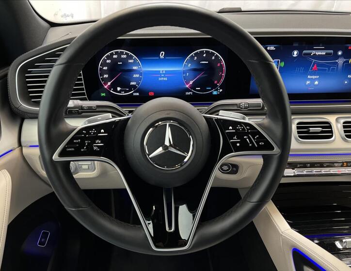 Mercedes-Benz GLE 10