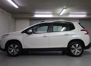 Peugeot 2008 8