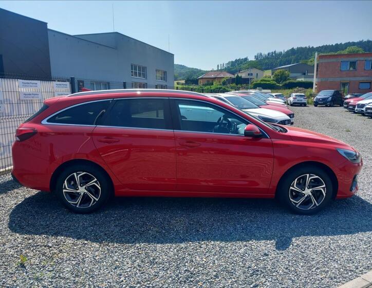 Hyundai i30 5