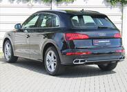 Audi Q5 4