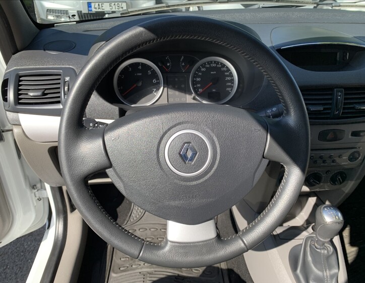 Renault Thalia 10