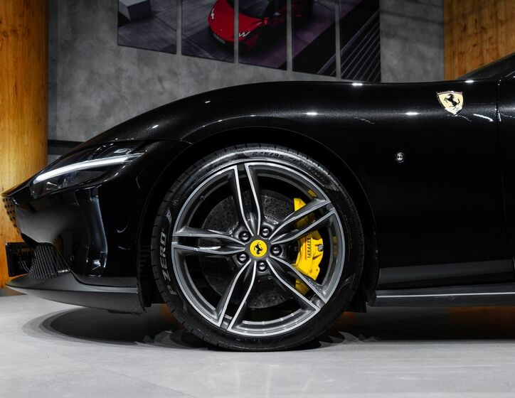 Ferrari Roma 2
