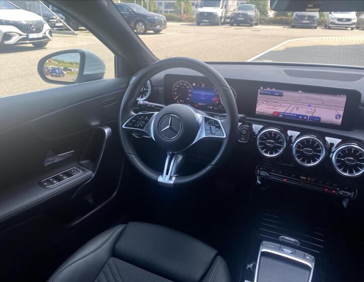 Mercedes-Benz Třídy A 13