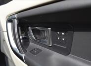 Land Rover Discovery Sport 17