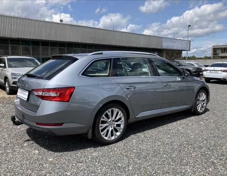 Škoda Superb 6