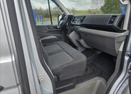Volkswagen Crafter 8