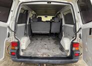 Volkswagen Transporter 12