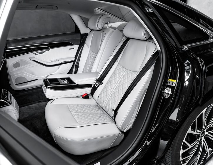 Audi A8 16