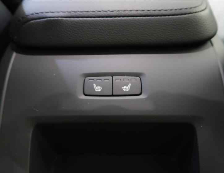 Volvo XC60 11
