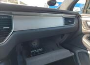 Porsche Macan 39