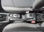 Peugeot 206 21