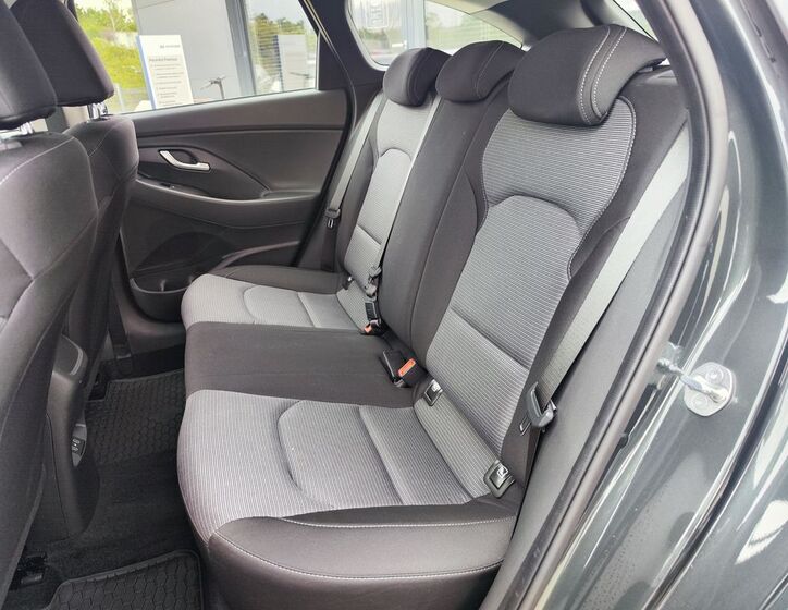Hyundai i30 10