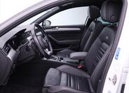 Volkswagen Passat 12