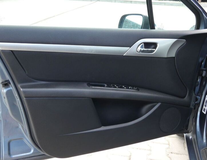 Peugeot 407 22