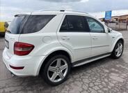 Mercedes-Benz Třídy M 5
