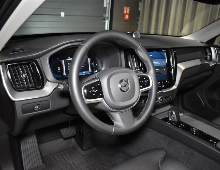 Volvo XC60 13