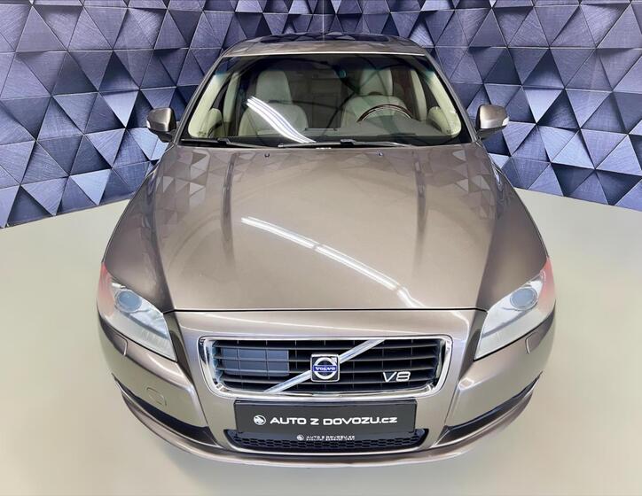 Volvo S80 2