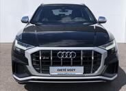 Audi SQ8 4