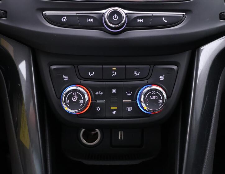 Opel Zafira 22