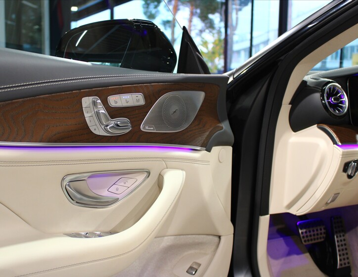 Mercedes-Benz AMG GT 12