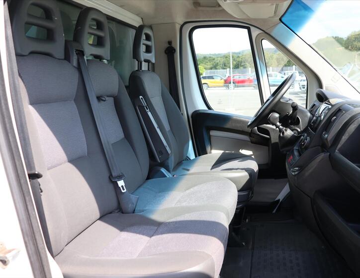 Peugeot Boxer 13